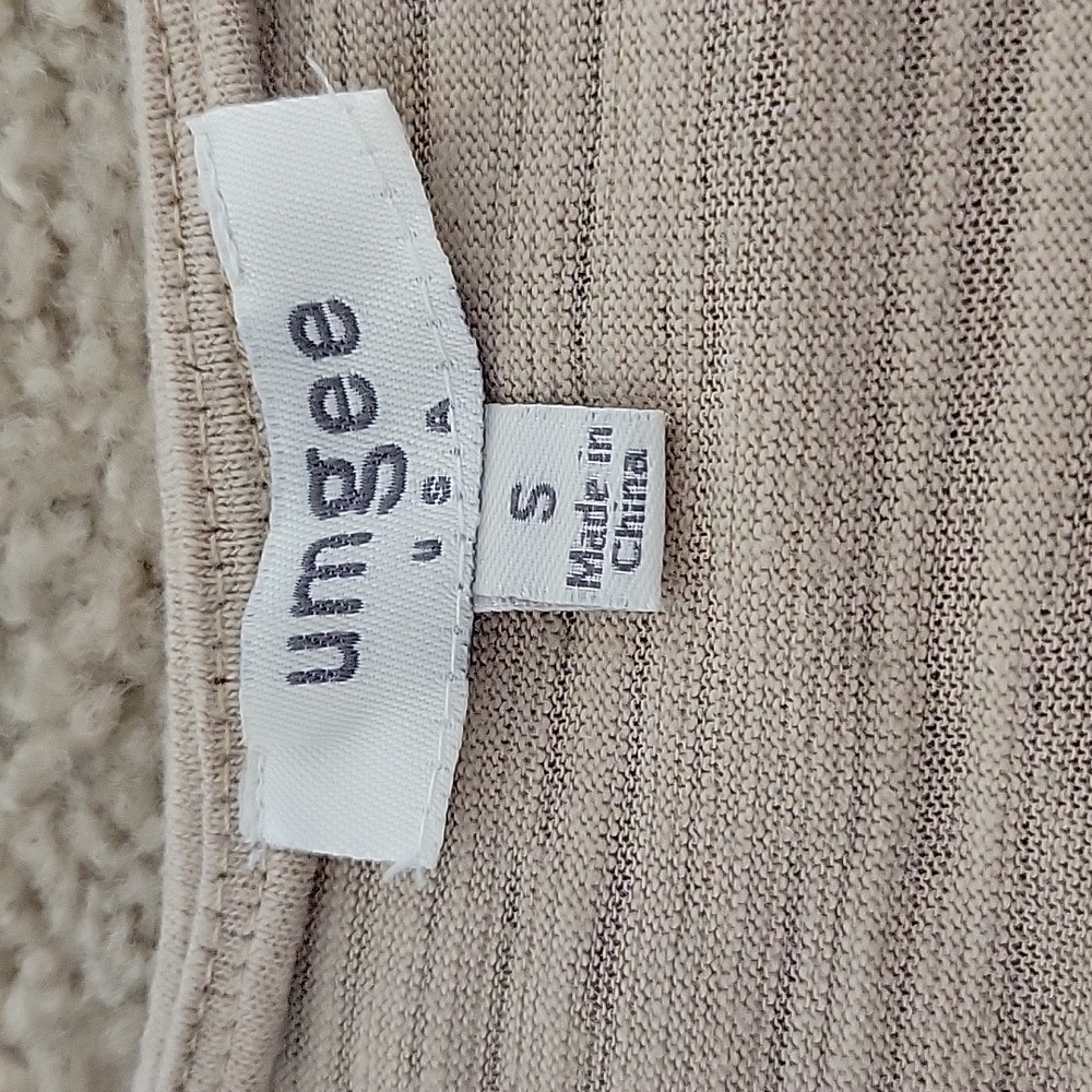 Patterned Ruffle Sleeve Top Umgee Small - Picture 5 of 6